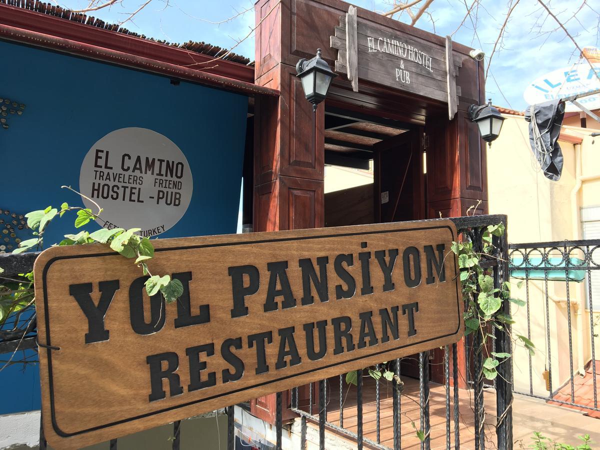 El Camino & Pub אכסניה *